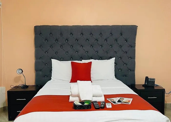 La Reserva Suites